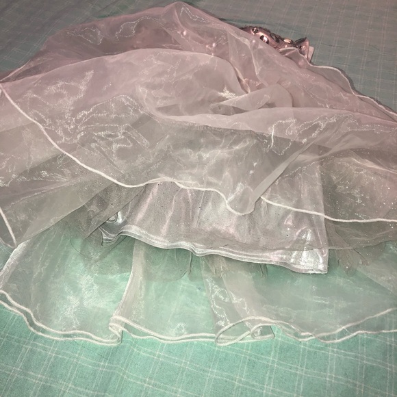 Hand made custom dress. - Picture 4 of 8